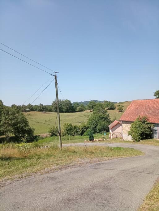 Maisonnette Chaleureuse De 35M2 Miremont  Bagian luar foto